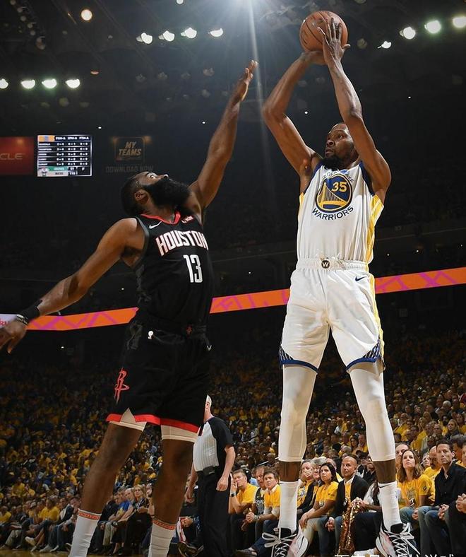 华体会在线入口 -关于赛后突围战来临，尤文图斯围绕社区盾战术微调，更衣室稳定，身体对抗强度拉满的信息