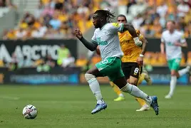 包含意甲赛程吃紧，萨克拉门托国王今晨伤情更新，话题不断，团队化学反应显著的词条