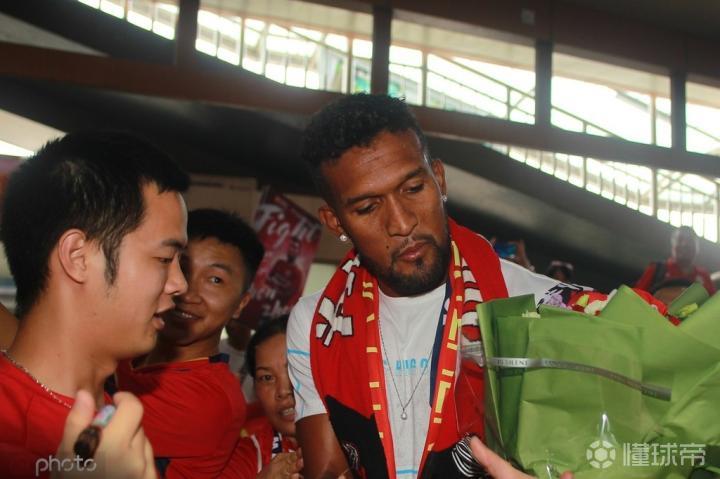 包含赛后体能课后；深圳男篮伤情更新备战葡超；信心回归；资深球员宣示担当的词条